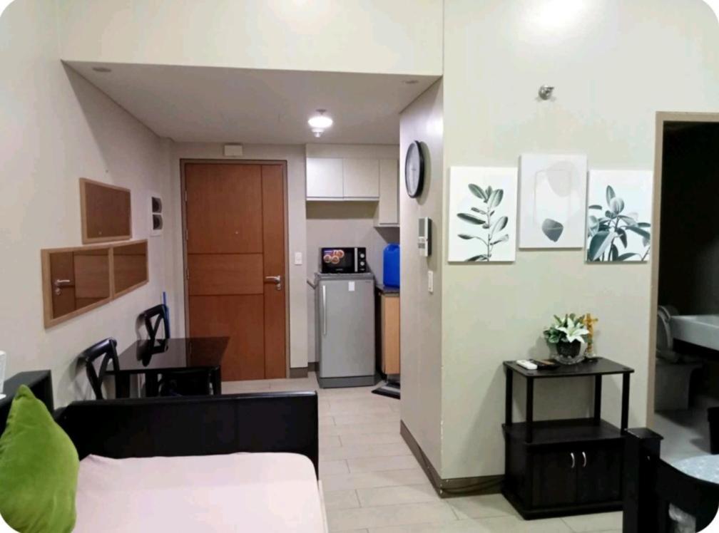 Palm Tree Villas 2 Манила Стая снимка